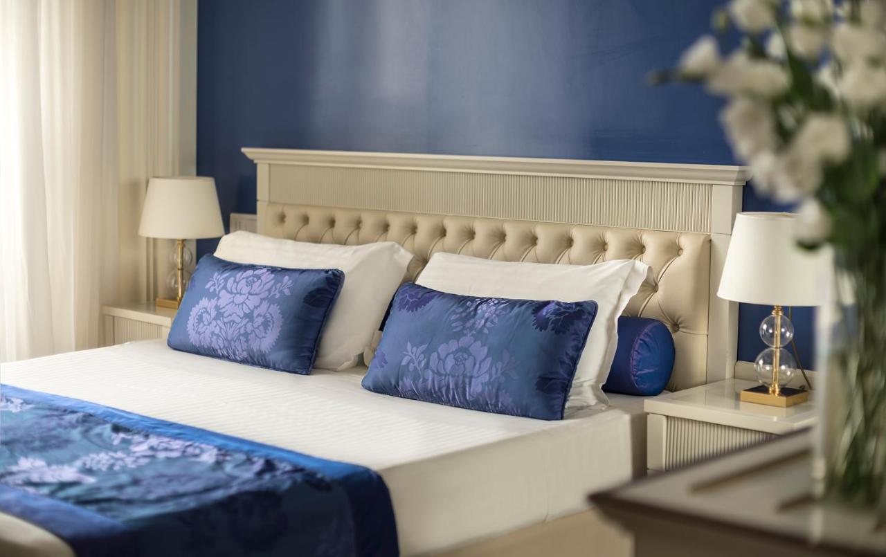 Tiffany's Hotel 4*