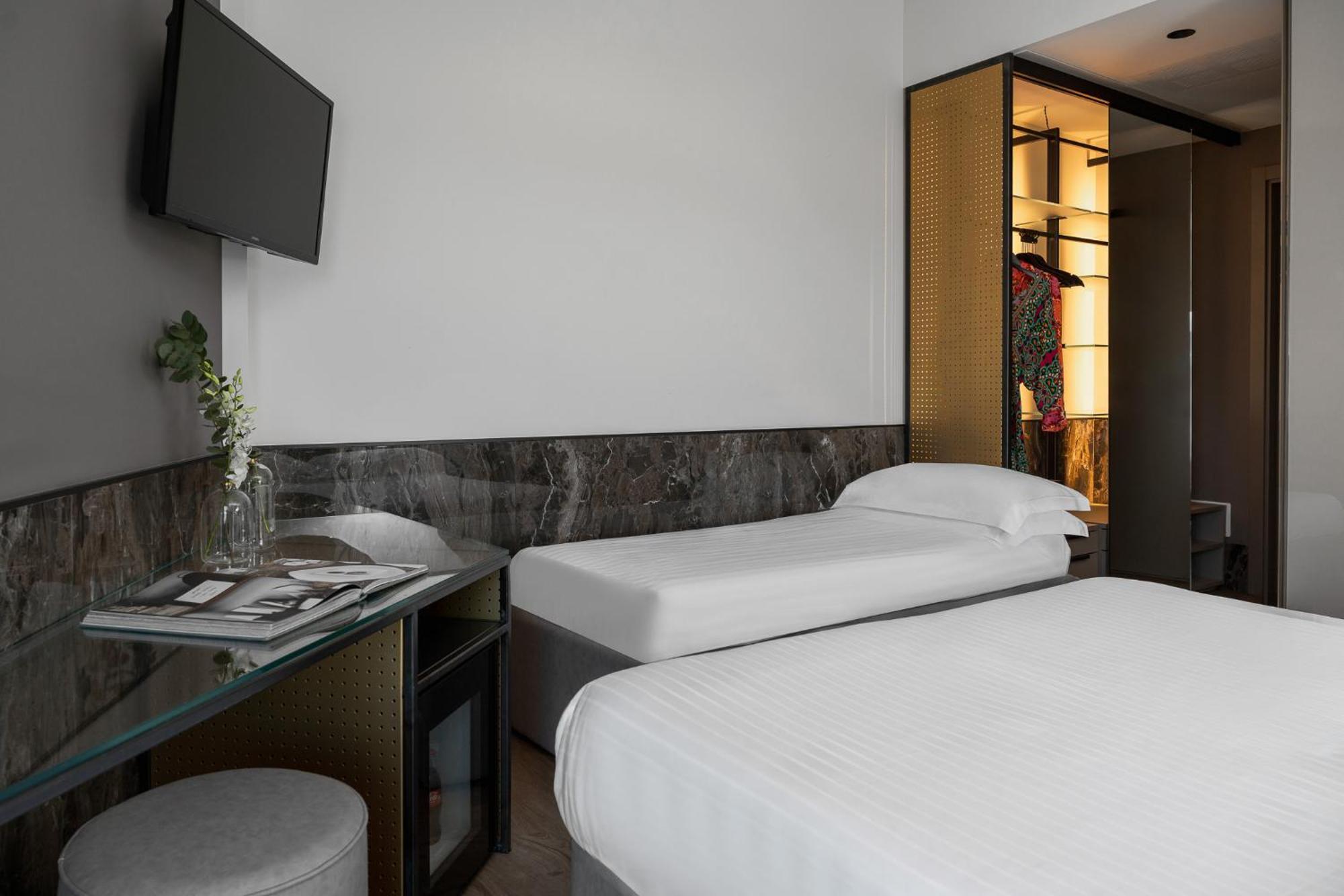 Michelangelo Hotel 4*