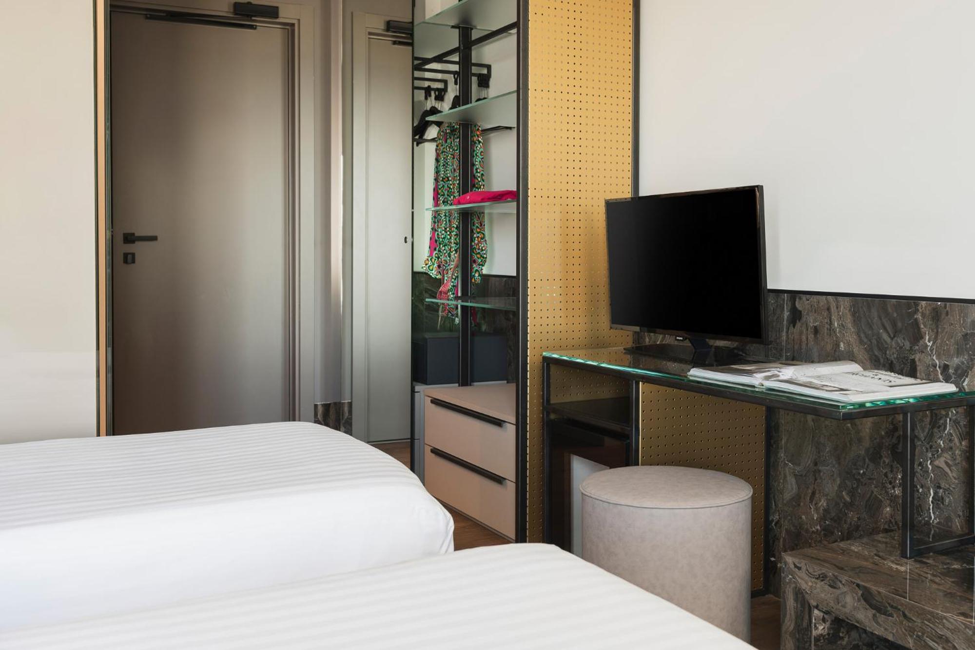 Michelangelo Hotel 4*