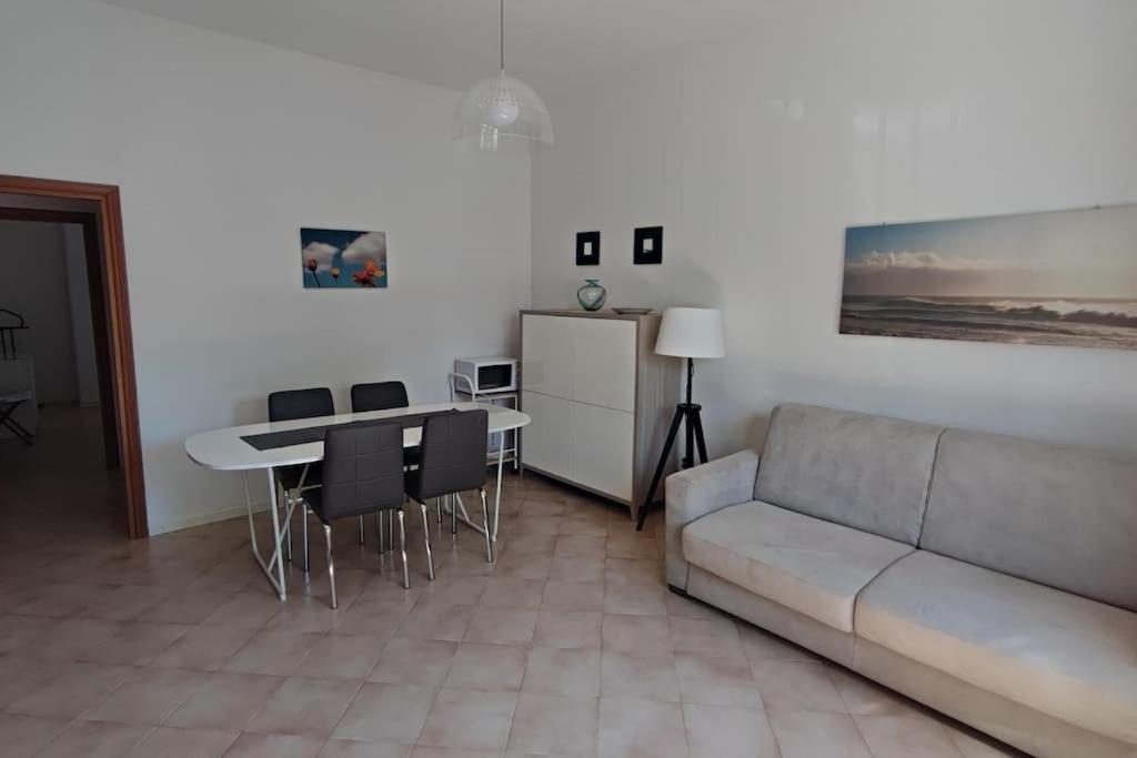 Comodo Per 4 Ospiti Appartamento Riccione