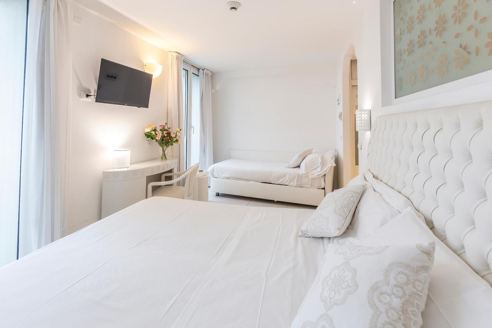 Al Cavallino Bianco 4* Riccione