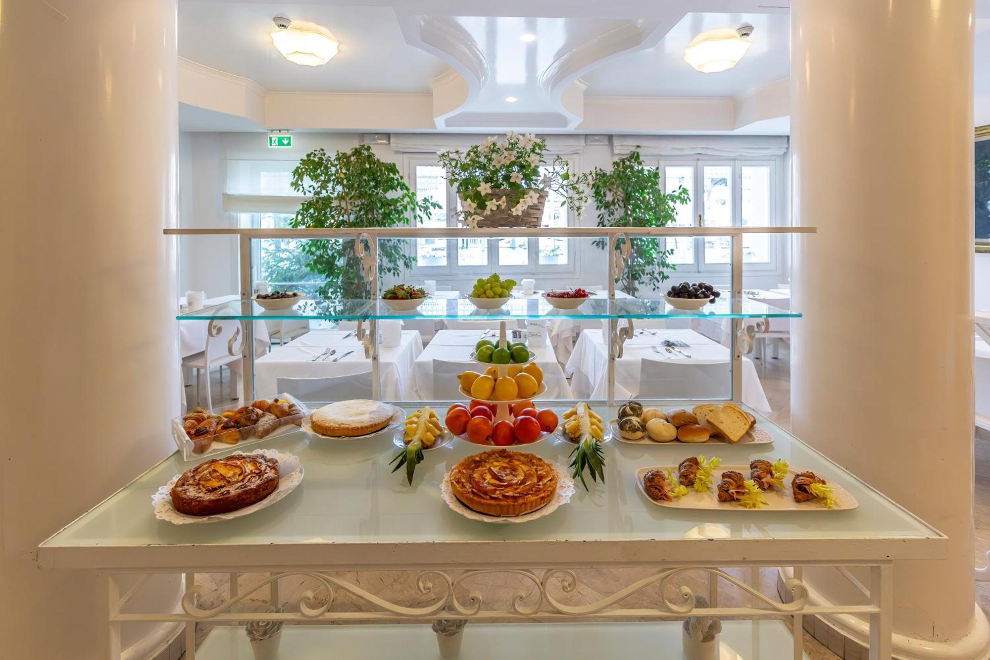 Al Cavallino Bianco Hotel Riccione