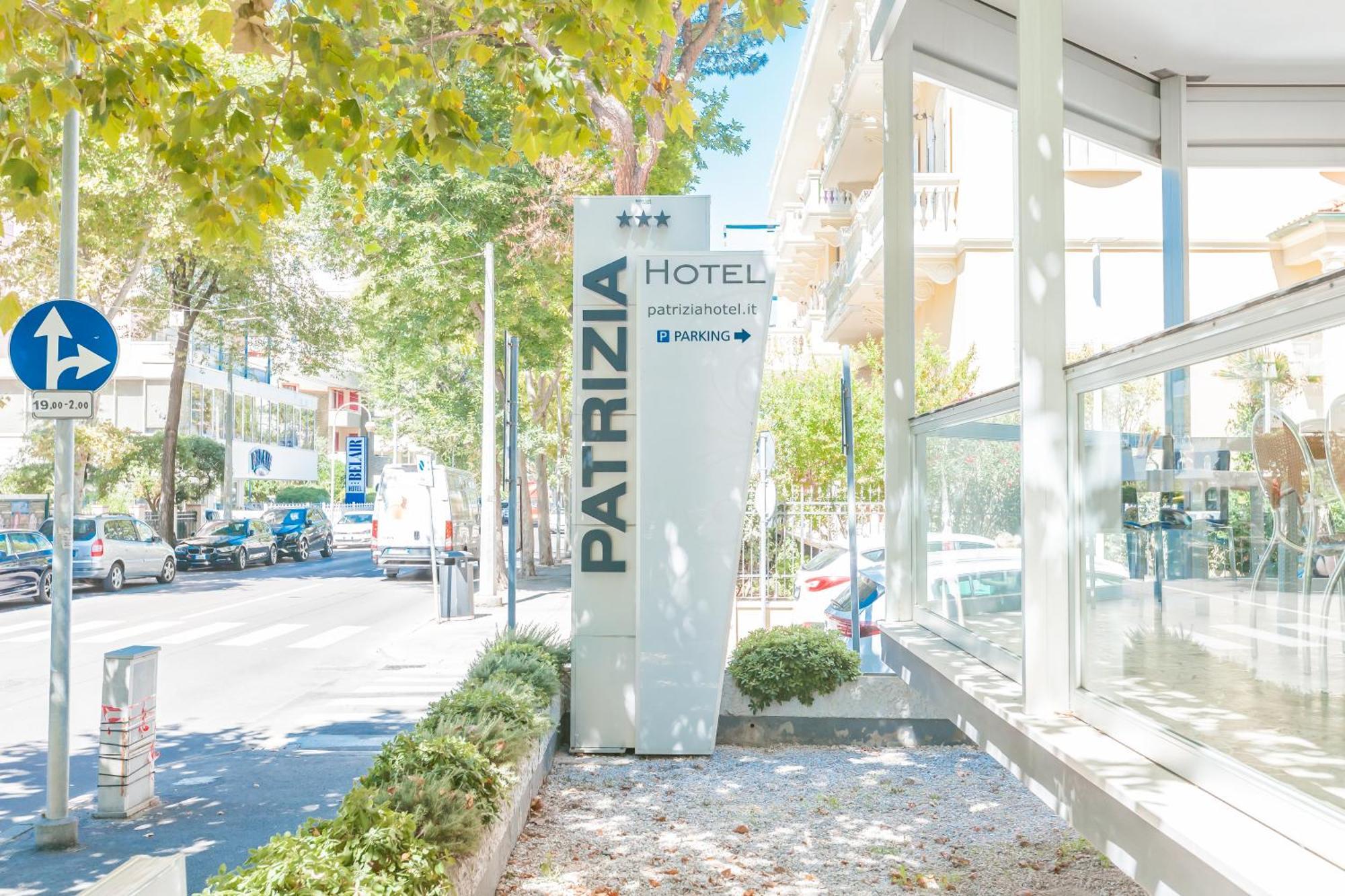 Patrizia Hotel 3*