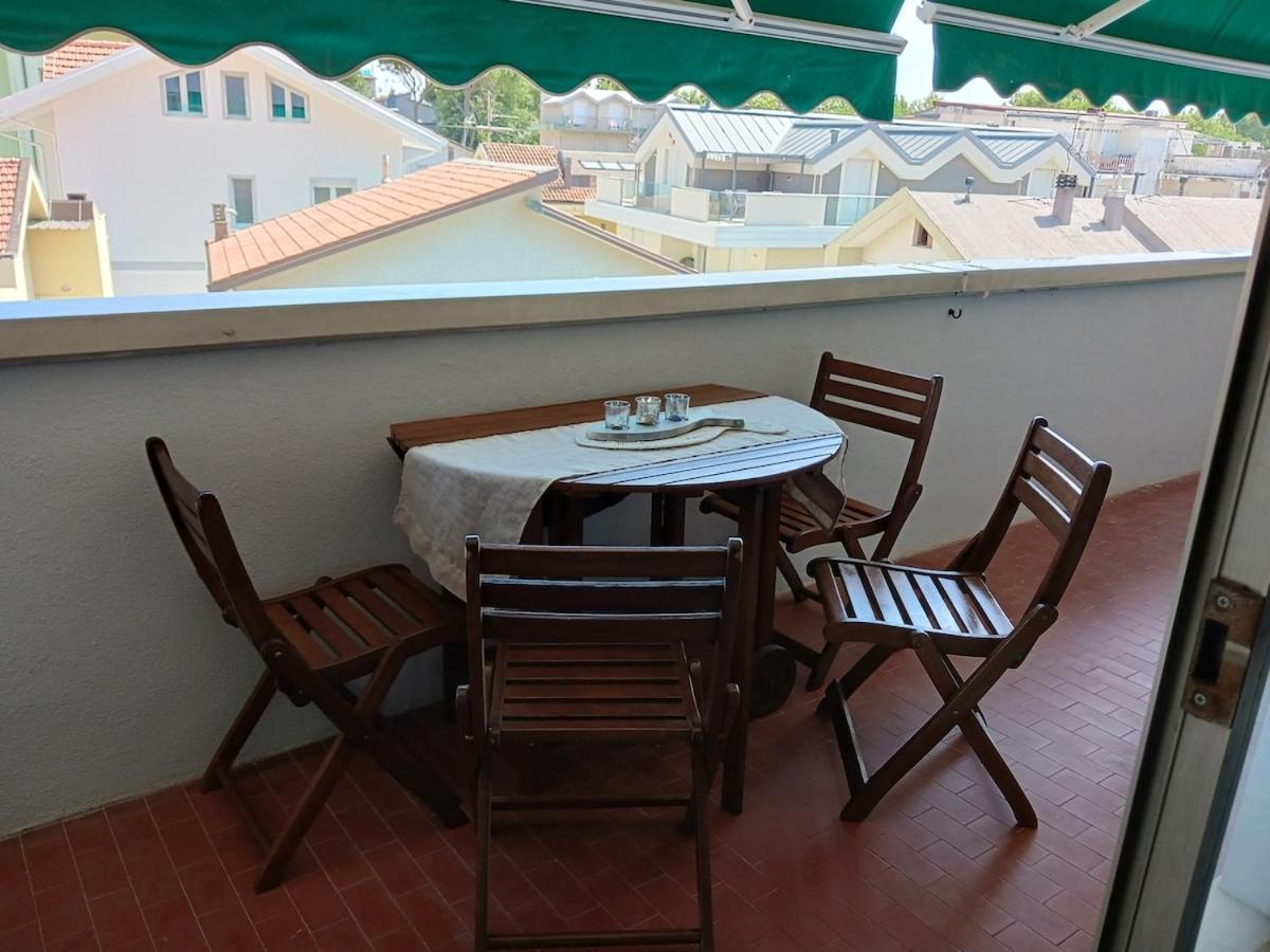 Alba Trilocale Vista Mare - 2 Da Letto Apartment Riccione