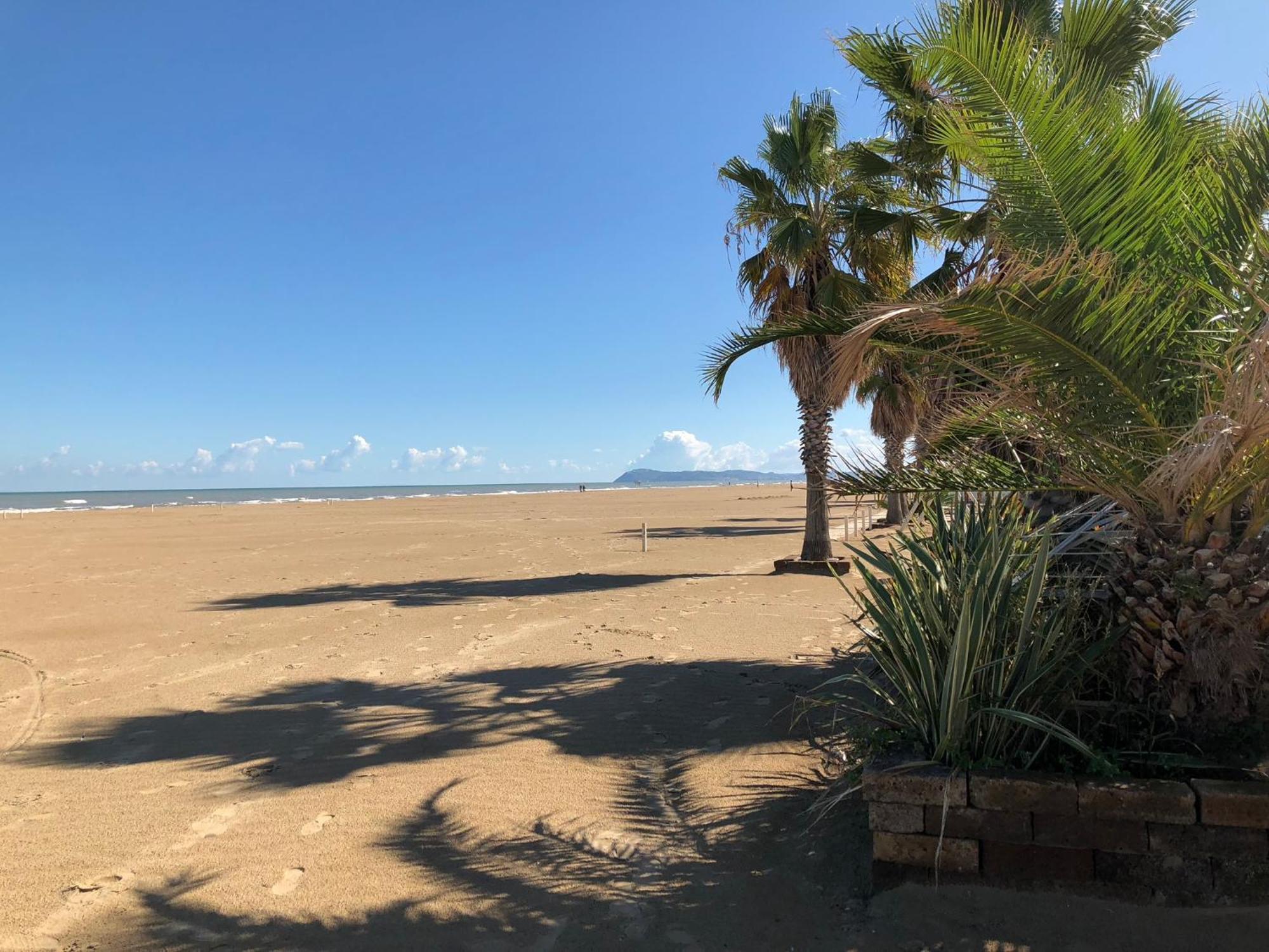 Sul Mare Con Servizio E Aquapark * Riccione