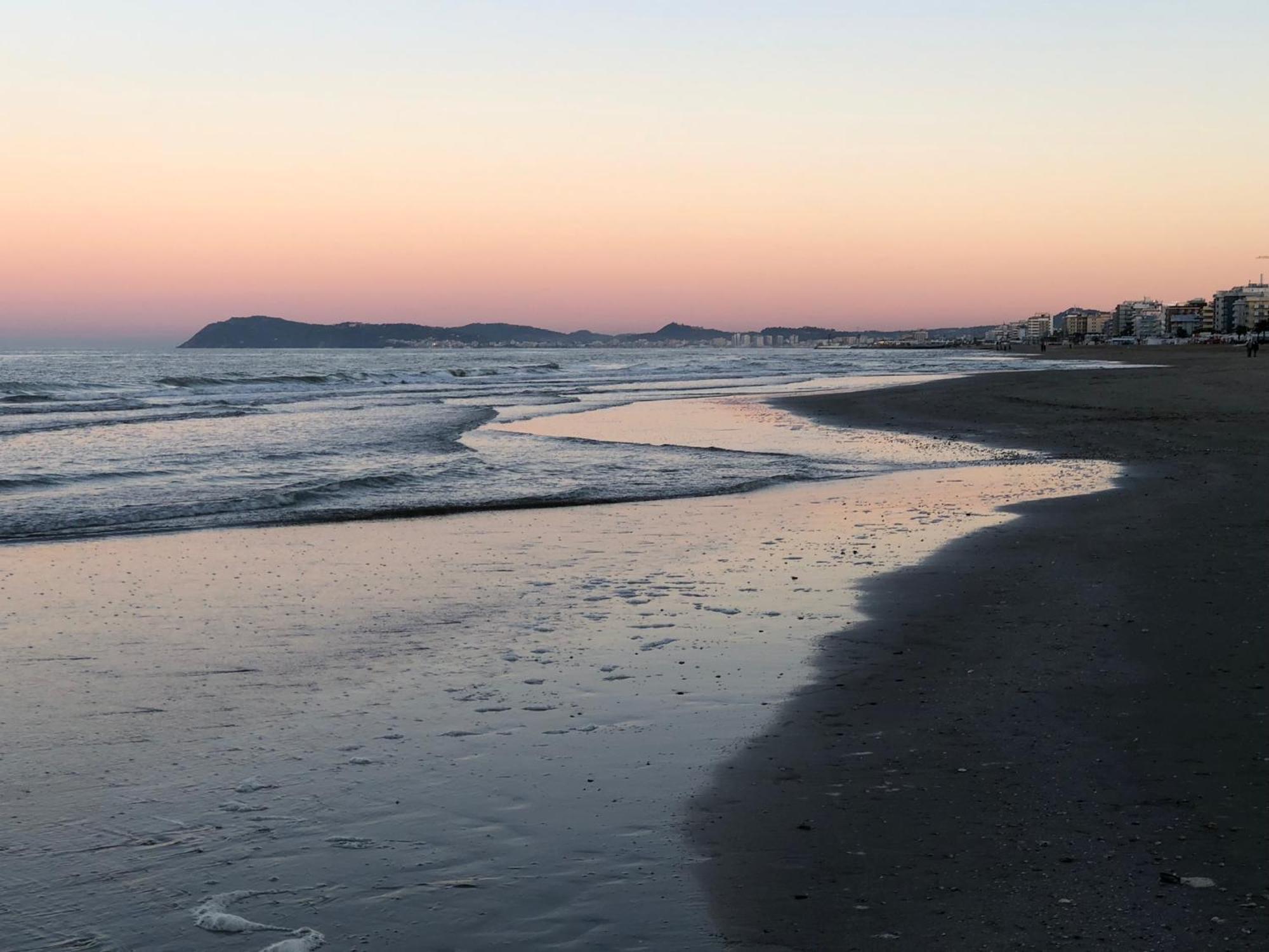 Sul Mare Con Servizio E Aquapark Apartment Riccione