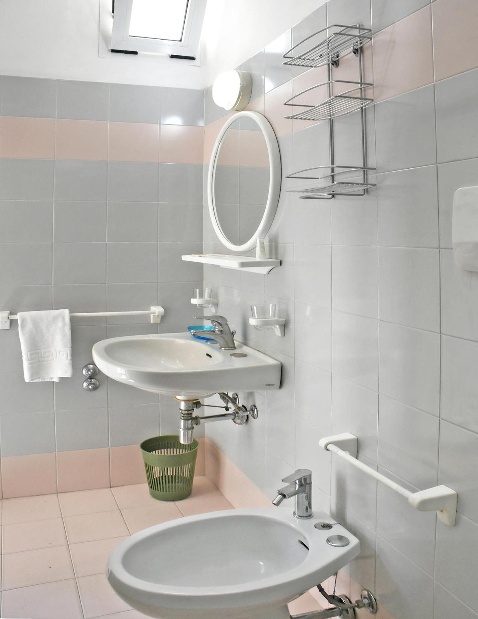 Exclusive In Pieno Centro - Nuova Gestione 2025 Hotel 2*