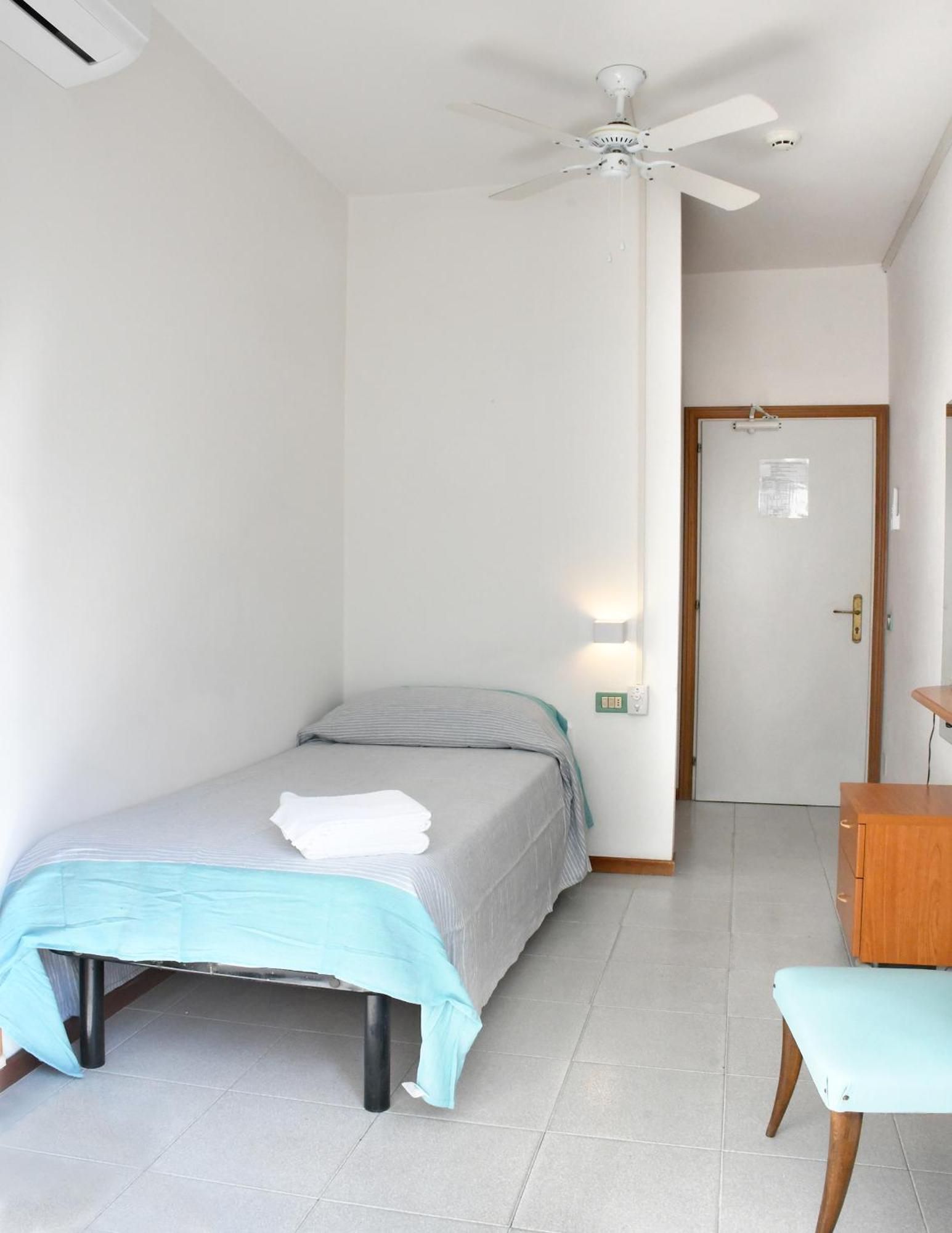 Hotel Exclusive In Pieno Centro - Nuova Gestione 2025 Riccione