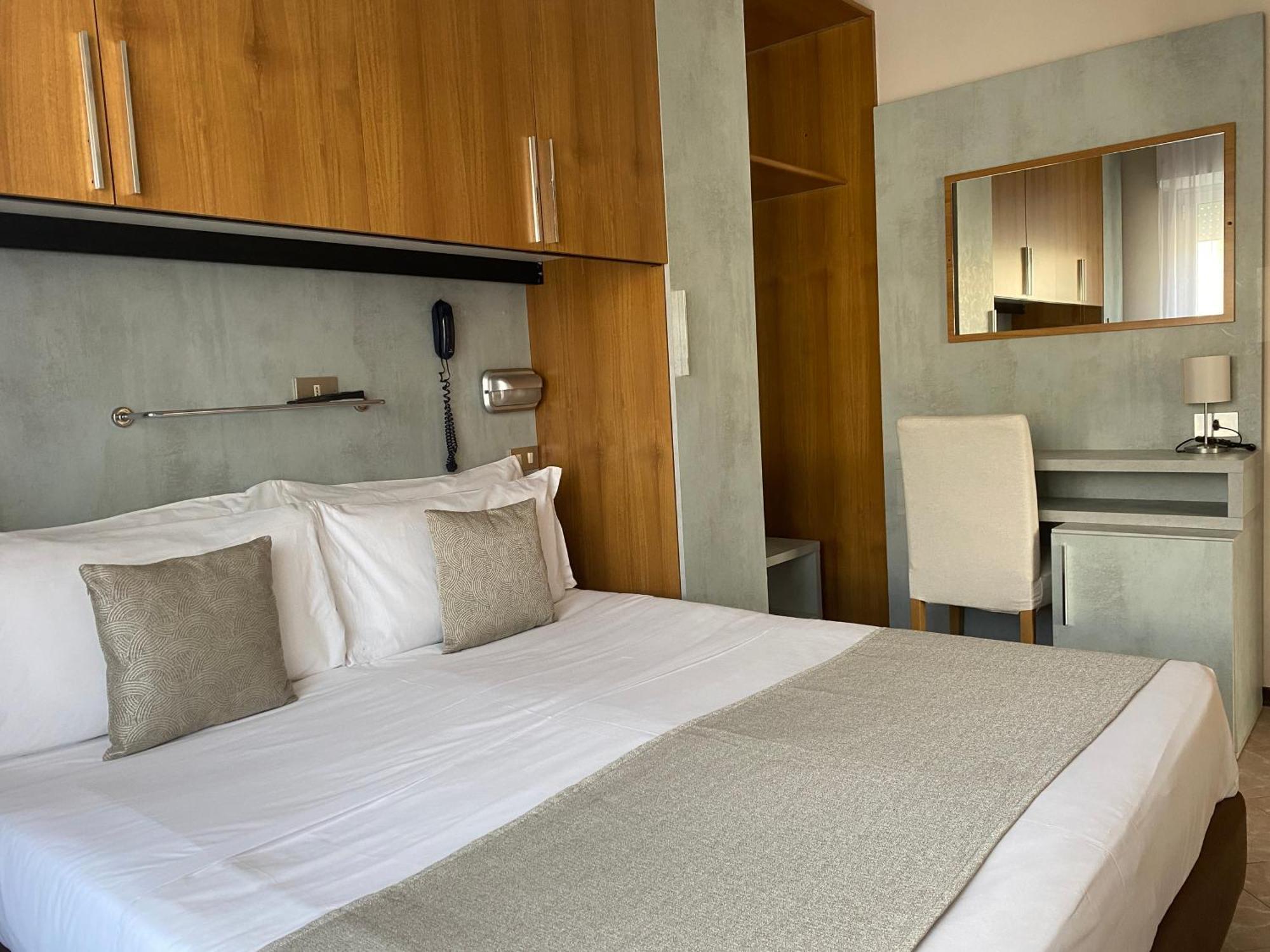 Golf Hotel 3*