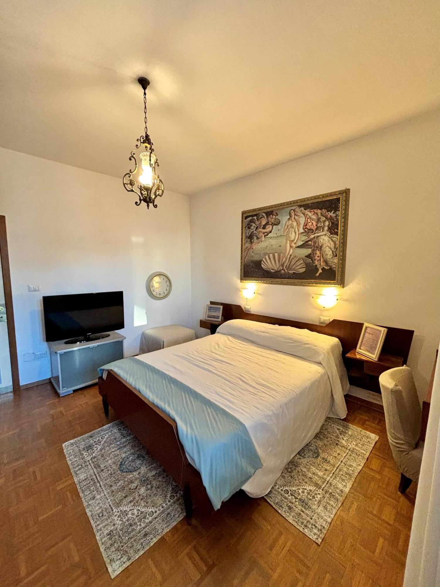 Aria Di Mare Su Viale Ceccarini Apartment *