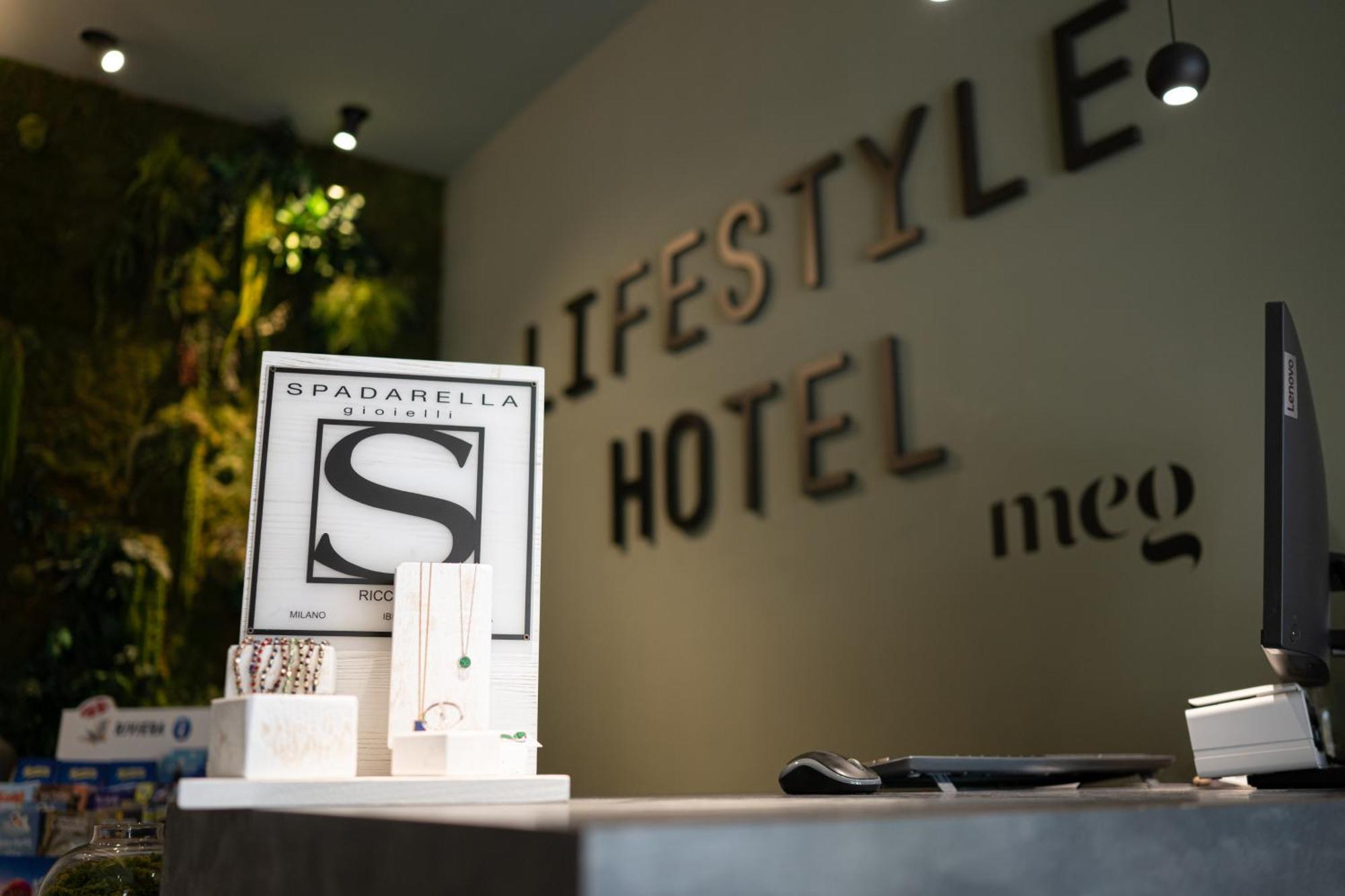 Meg Lifestyle & Hotel 3*