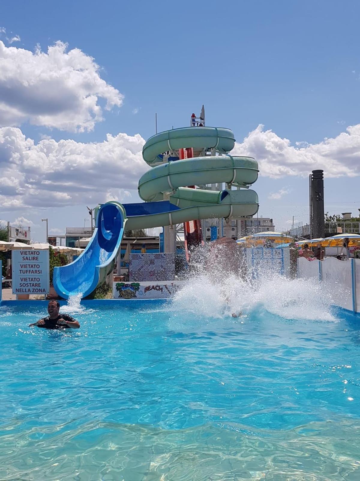 Sul Mare Con Servizio E Aquapark Apartment Riccione