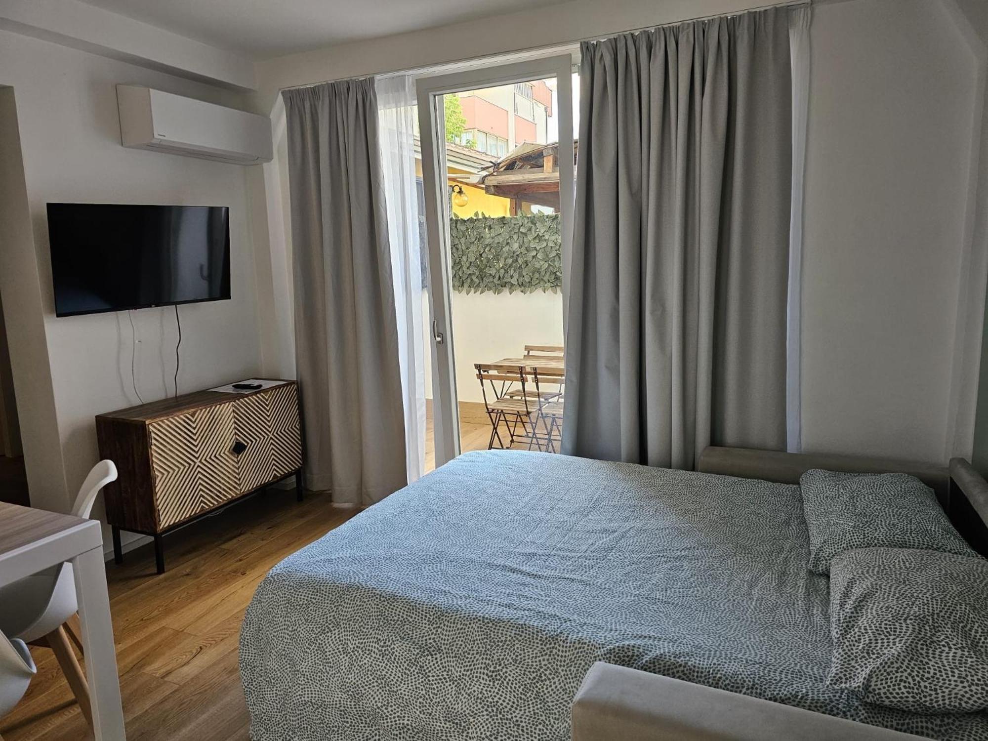 Casa Silvia, Bilocale Nuovo A 100 Mt Dal Mare Appartamento *