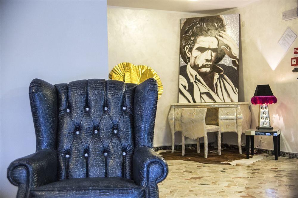 Hotel Hollywood