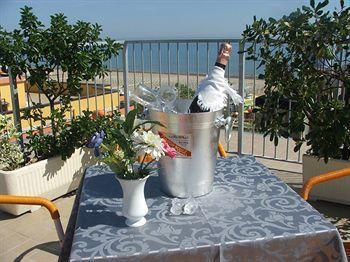 Hotel Graziana 2*