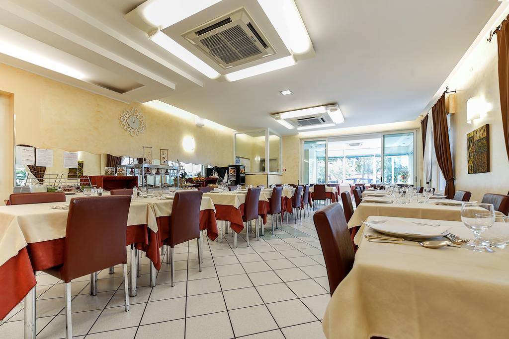 Acquamarina Hotel 3*
