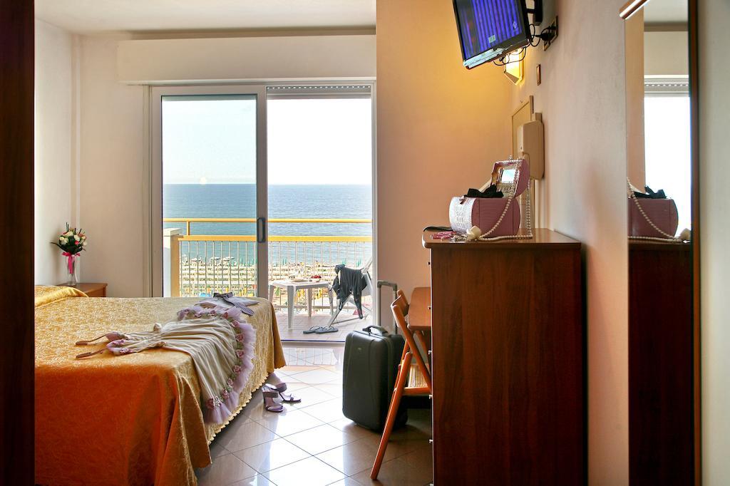 Hotel Patrizia 3*