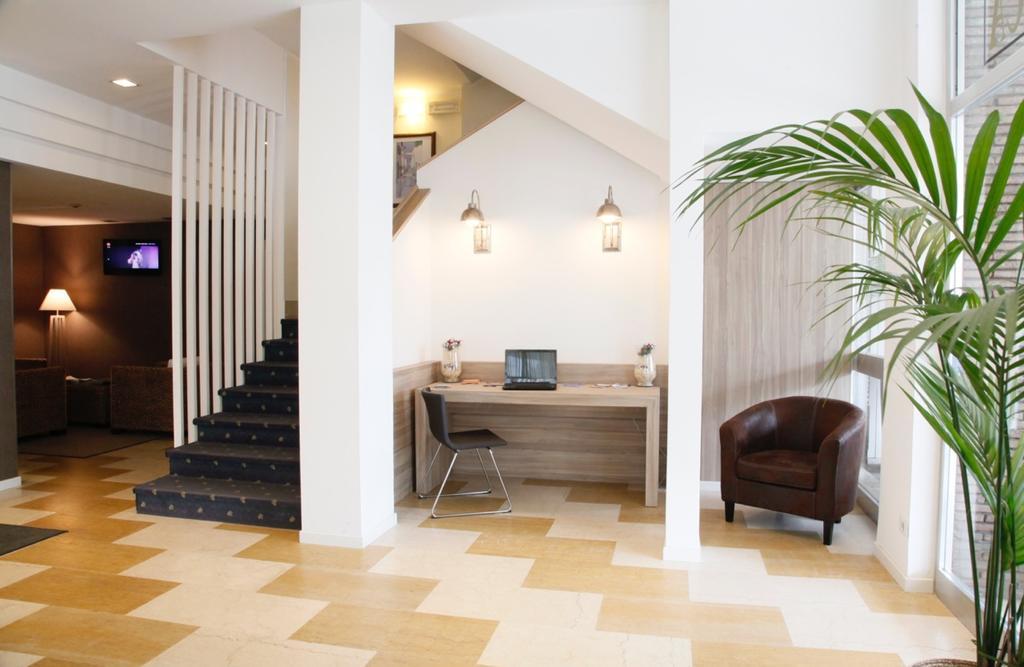 Hotel Majorca Sul Mare In Centro A 3*