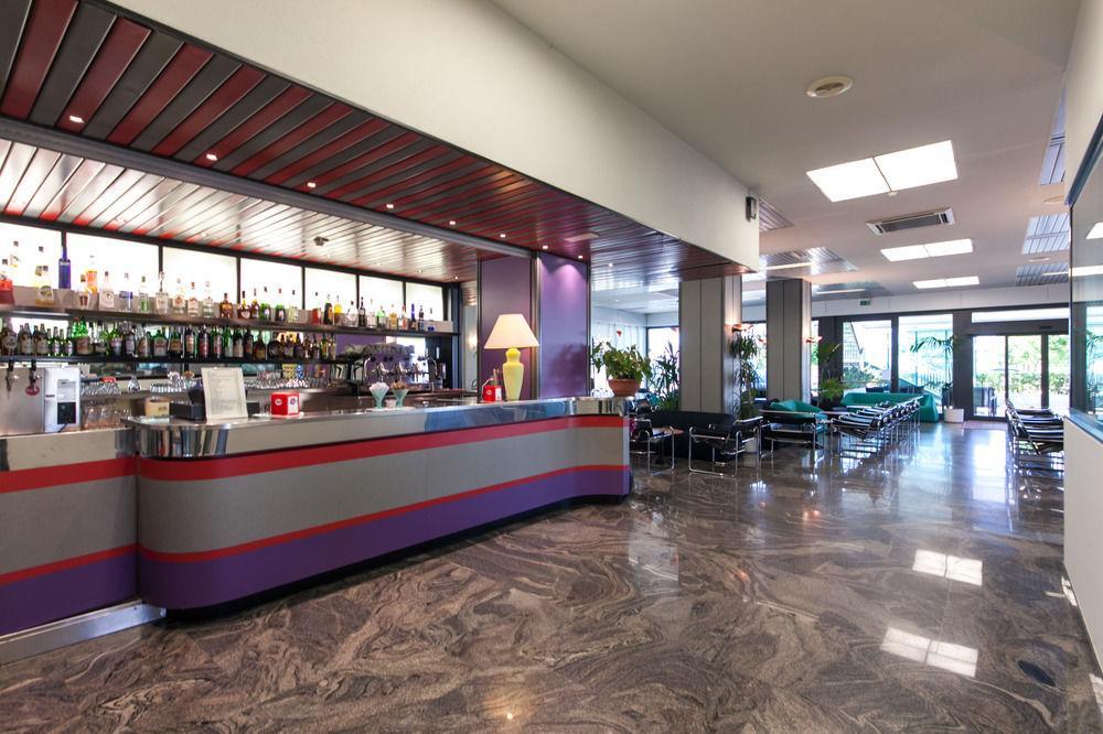 Cormoran Hotel