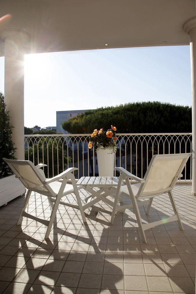 Gala Hotel 3*
