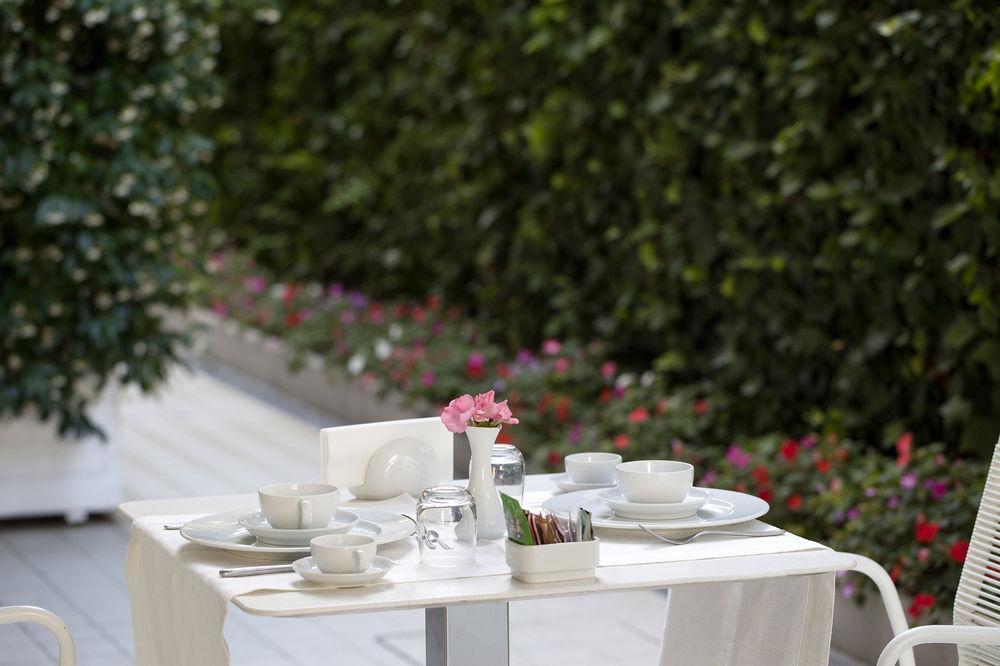 Gala Hotel 3*
