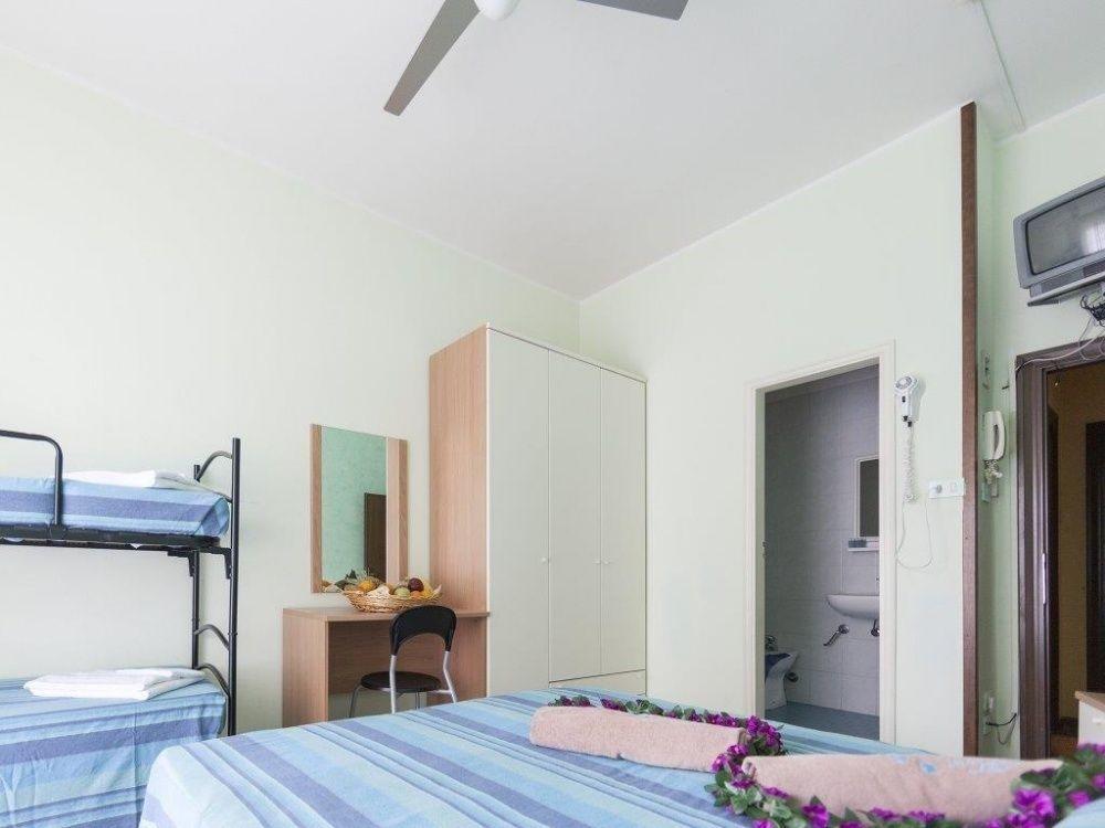Hotel Majorca Sul Mare In Centro A 3*