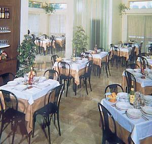 Kent 3* Riccione