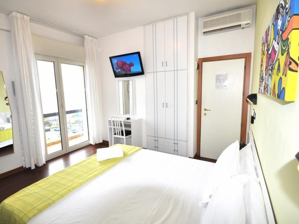 Adelphi 3* Riccione
