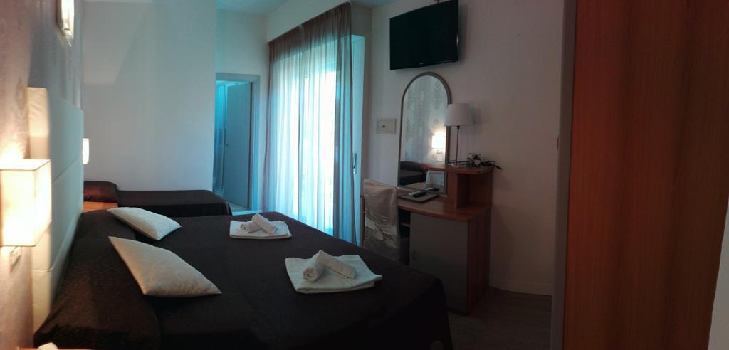 Ermeti Brunch Hotel 3*