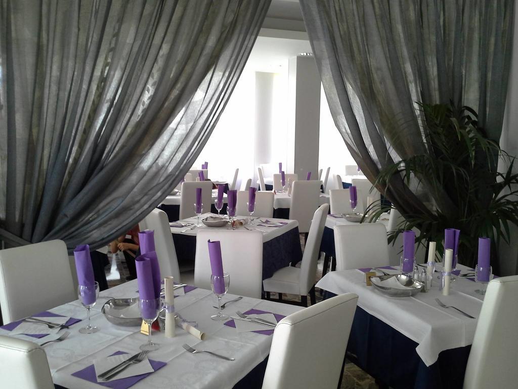 Hotel Ermeti Brunch