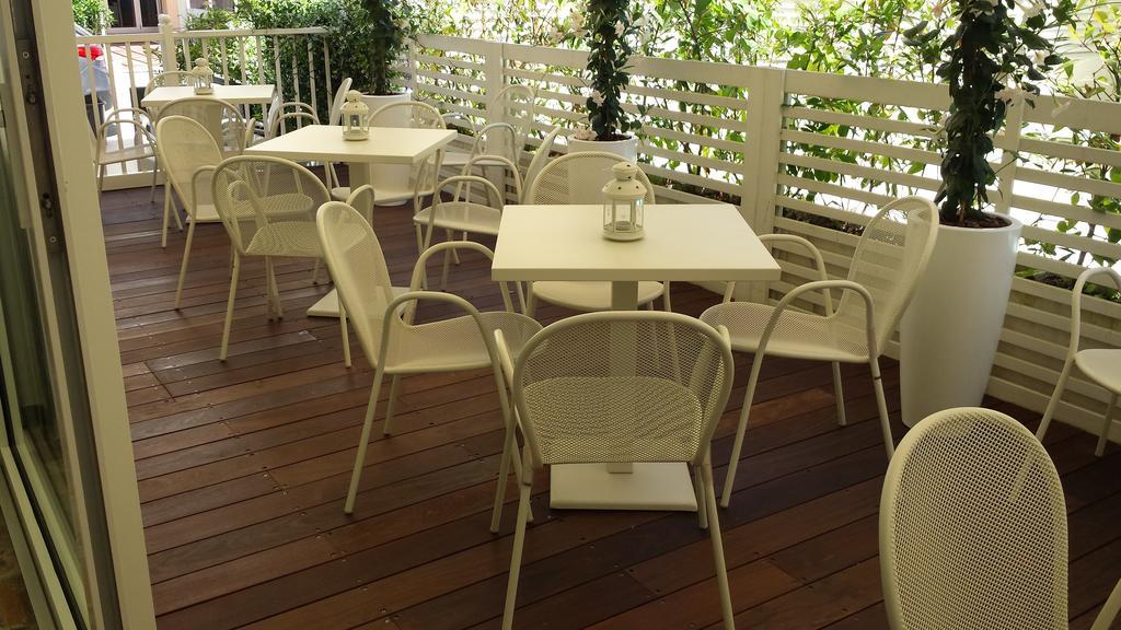 Ermeti Brunch Hotel Riccione