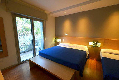 Liane Hotel