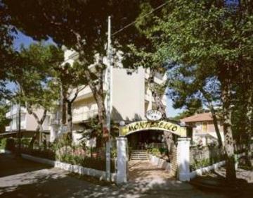 Montebello Nuova Gestione Hotel 2*