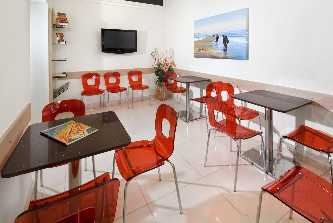 Adigrat Con Ristorante Riccione