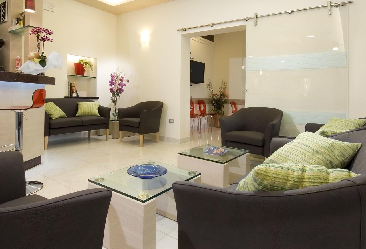Adigrat Con Ristorante Hotel Riccione