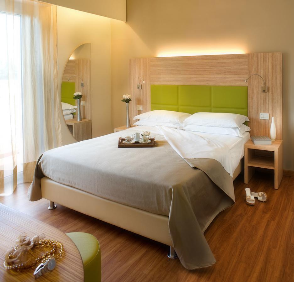 Magic Hotel