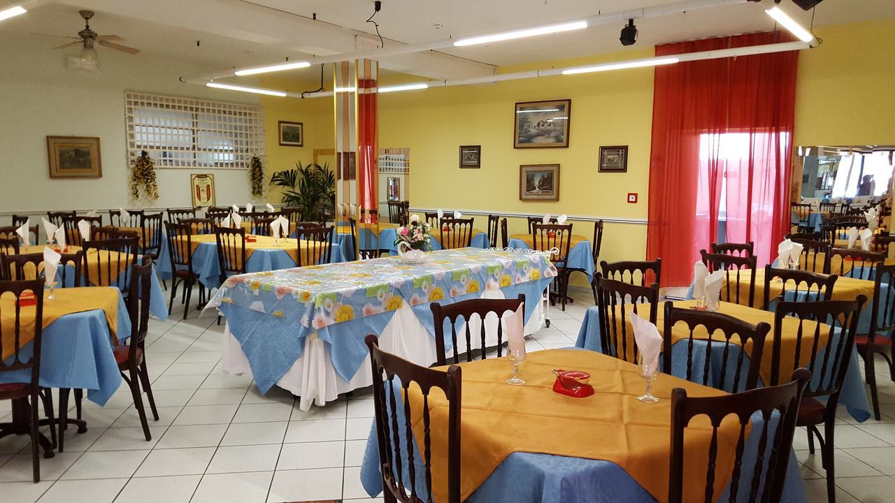 Family Vegas 3* Riccione