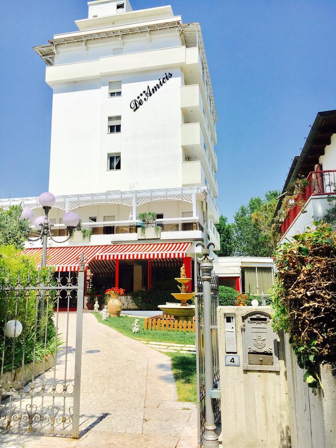 Hotel De Amicis 3*