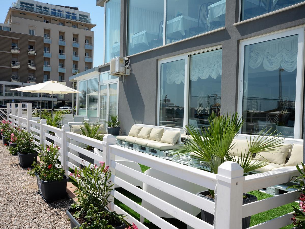 Kent Hotel 3*
