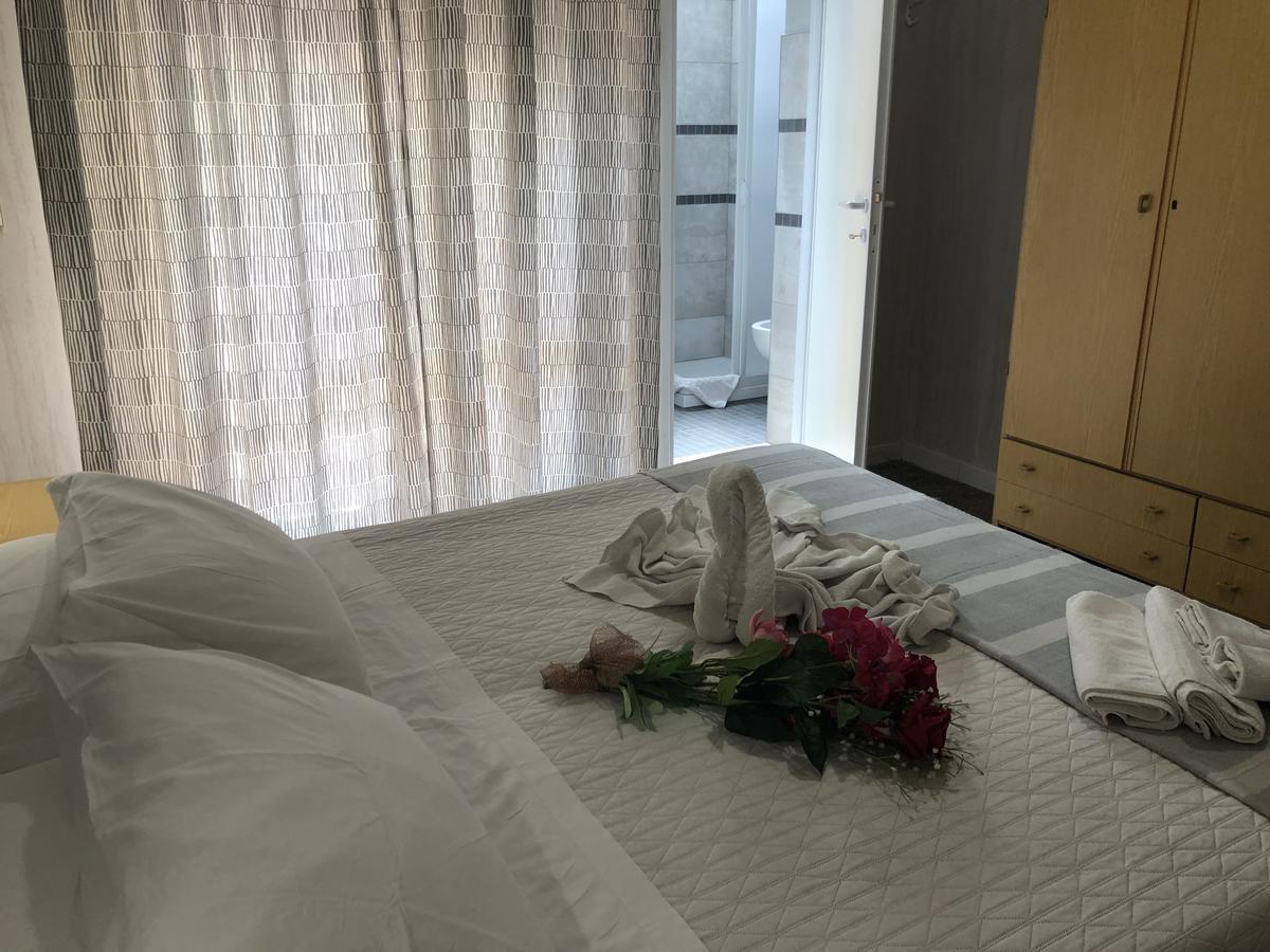 Monti Hotel *