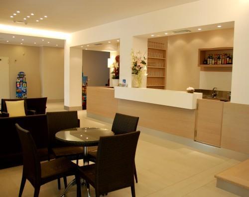 San Remo Hotel 2*