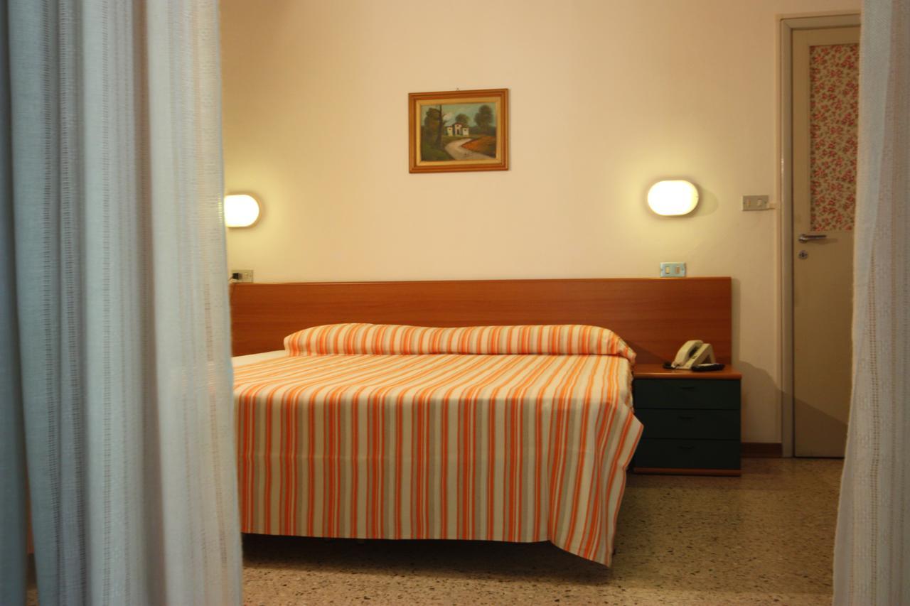 Garni Picnic Hotel *