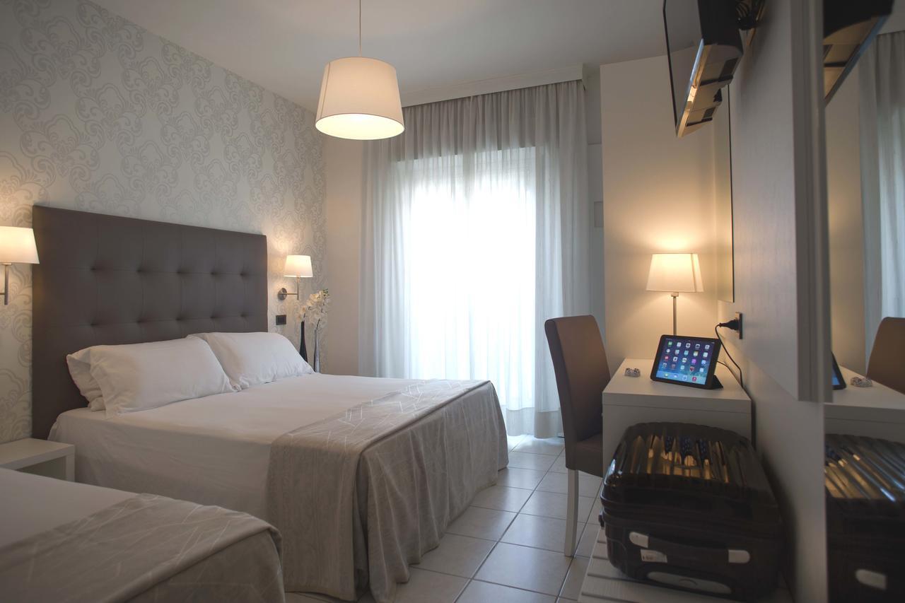 Hotel De Londres