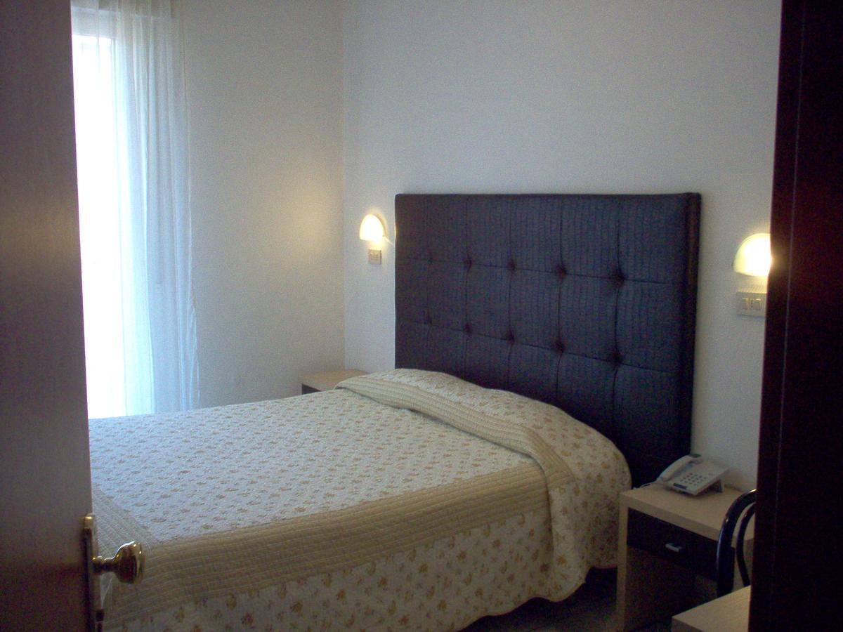 Universal Hotel Riccione