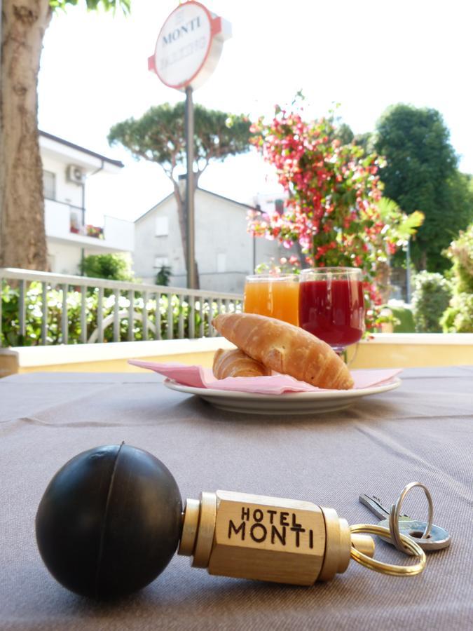 Hotel Monti *