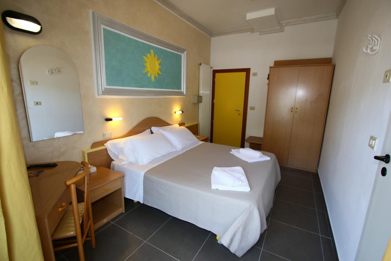 De Amicis 3* Riccione