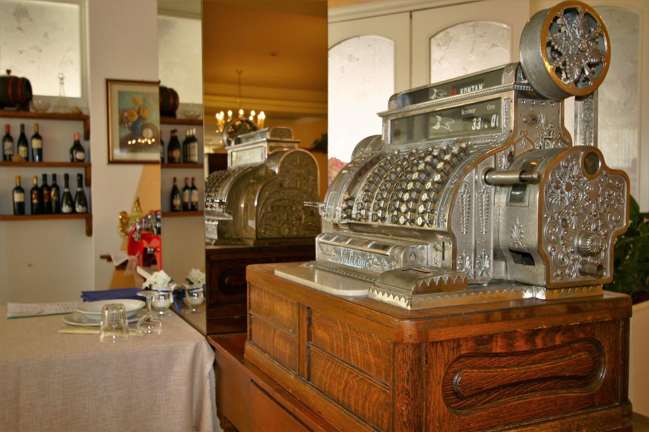 De Amicis Hotel 3*