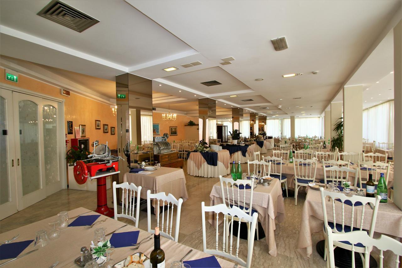De Amicis 3*