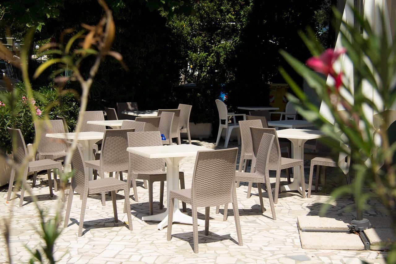 Viscount Hotel 2*