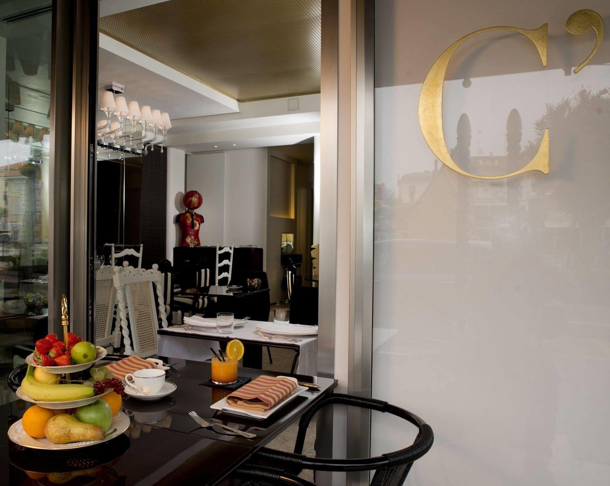 Hotel L'h Riccione
